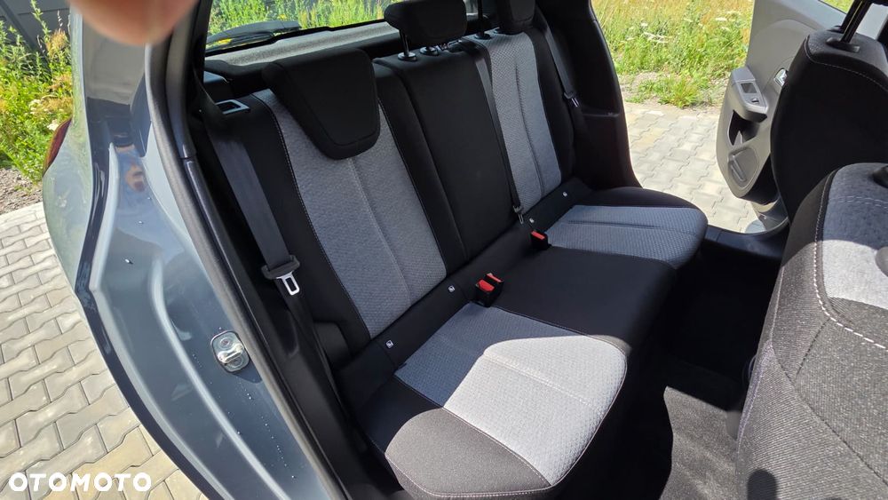 Opel Corsa 1.2 Direct Injection Turbo - 19