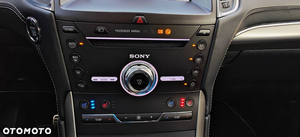 Ford S-Max 2.5 Duratec FHEV VIGNALE - 24
