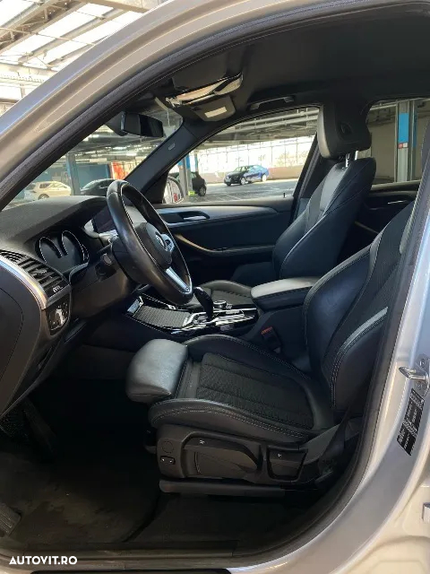 BMW X3 sDrive18d AT MHEV - 9