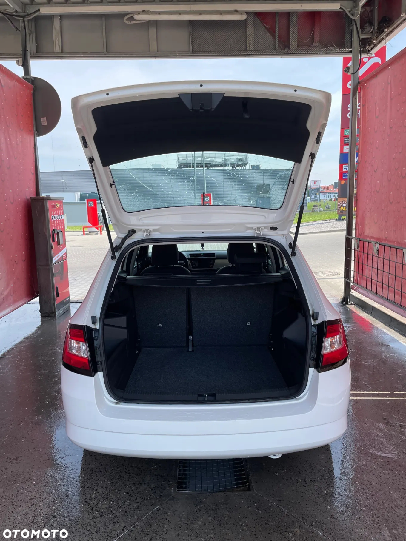 Skoda Fabia - 8