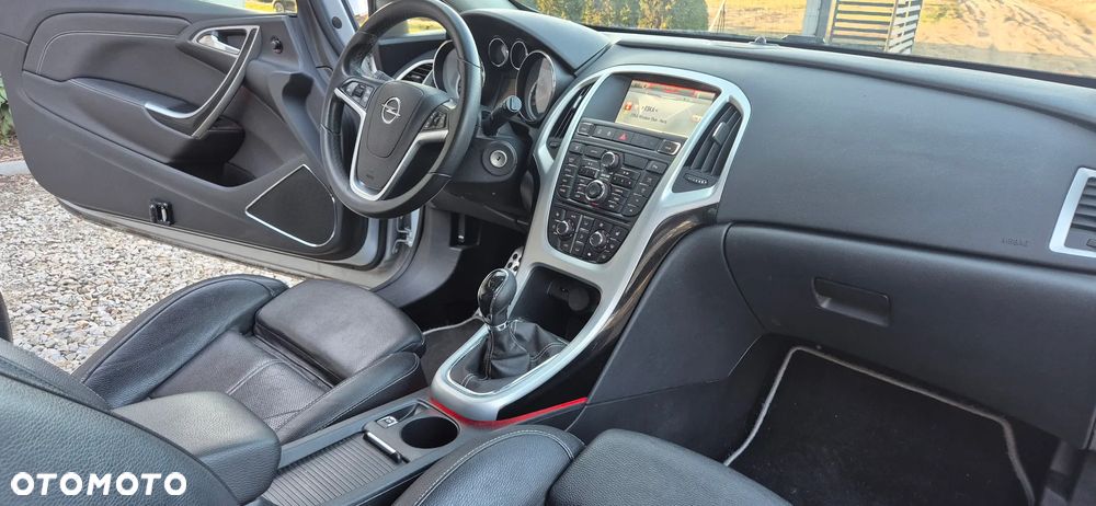 Opel Astra - 10