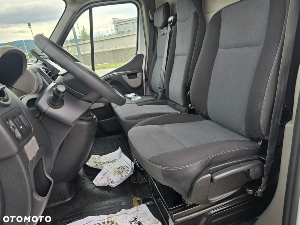 Renault Master - 20