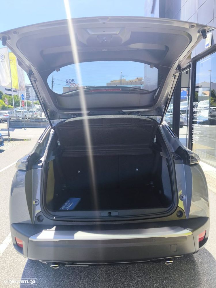 Peugeot 2008 1.2 Hybrid Allure e-DCS6 - 12