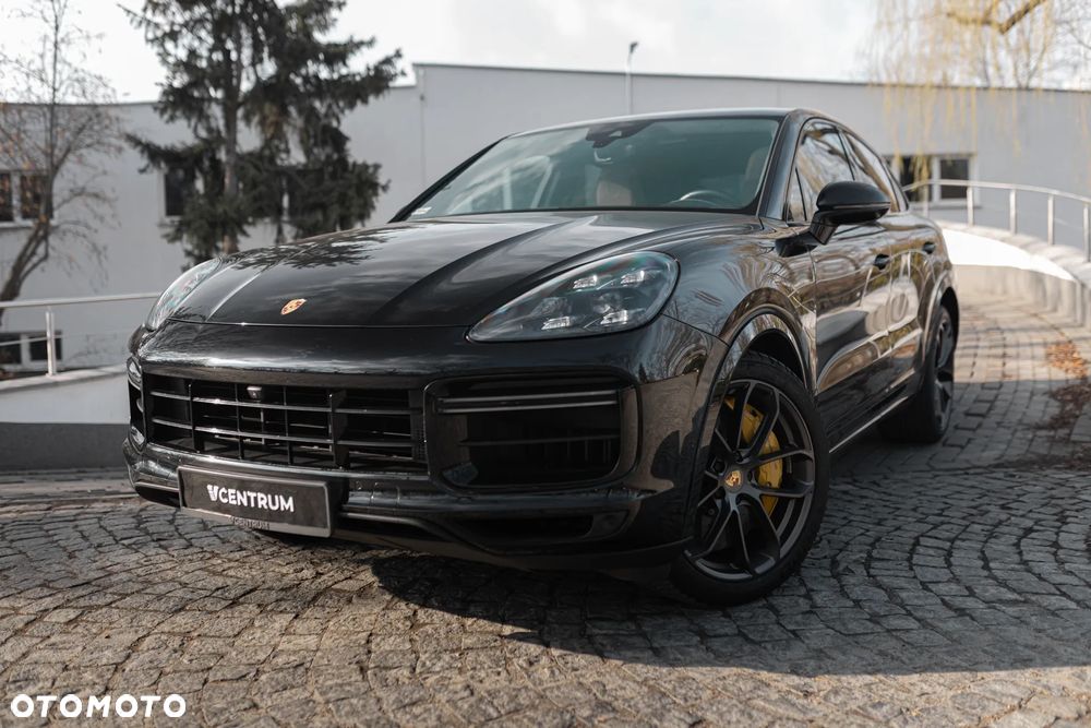 Porsche Cayenne - 2
