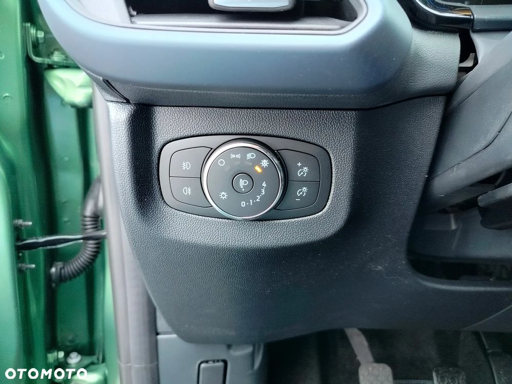 Ford Tourneo Courier 1.0 EcoBoost Active - 11