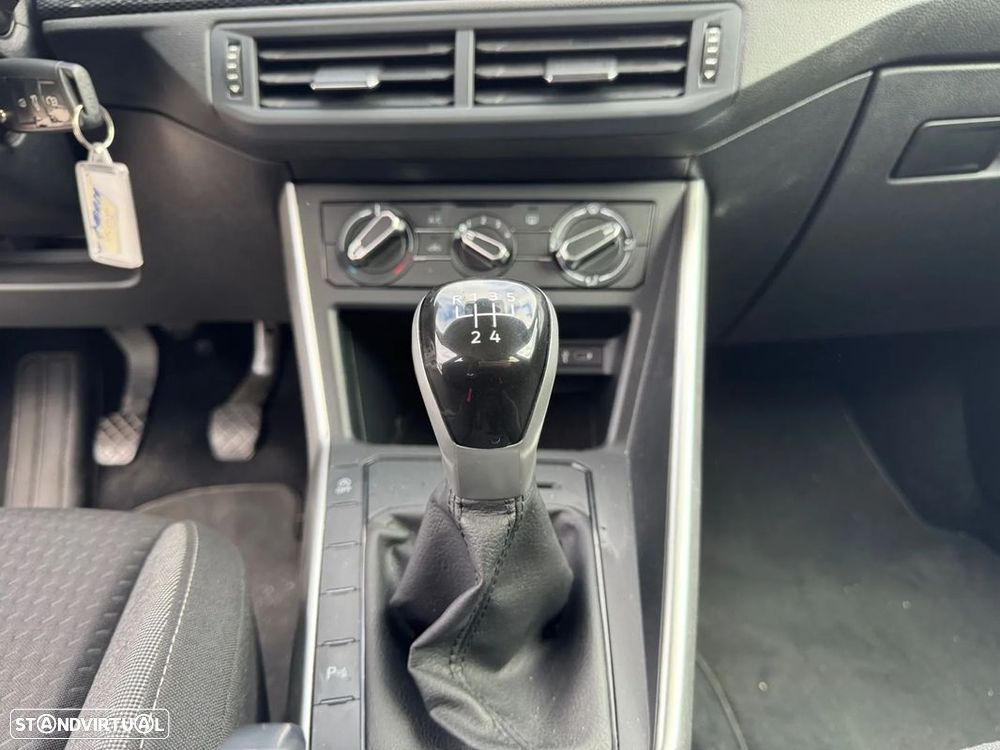 VW Polo 1.0 TSI Urban - 12