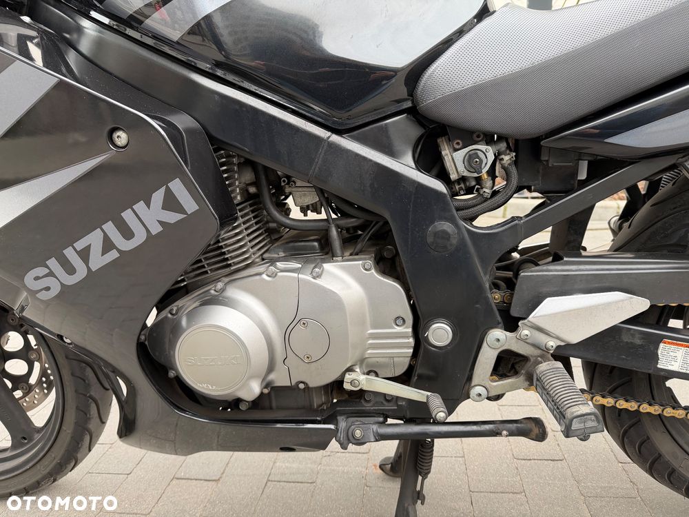 Suzuki GS - 12