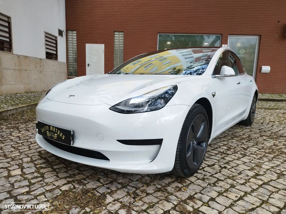 Tesla Model 3 Standard Range Plus RWD - 1