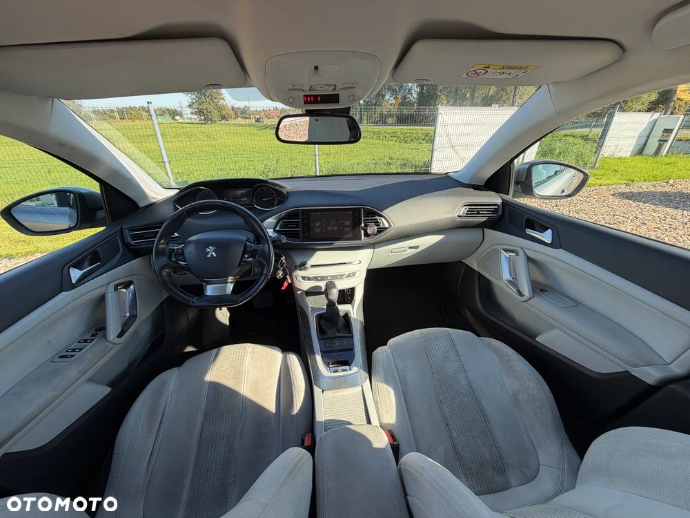 Peugeot 308 BlueHDi 150 Automatik Stop & Start Allure - 25
