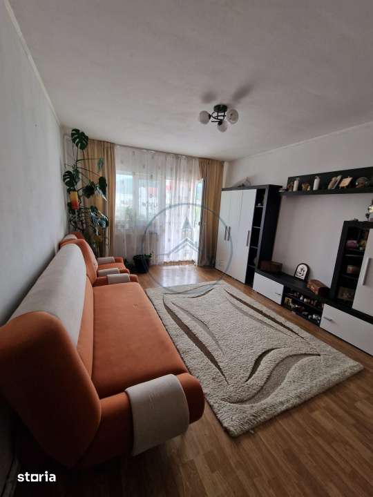 Apartament 3 camere decomandat, et.3, zona sensu vechi — fotografia 1