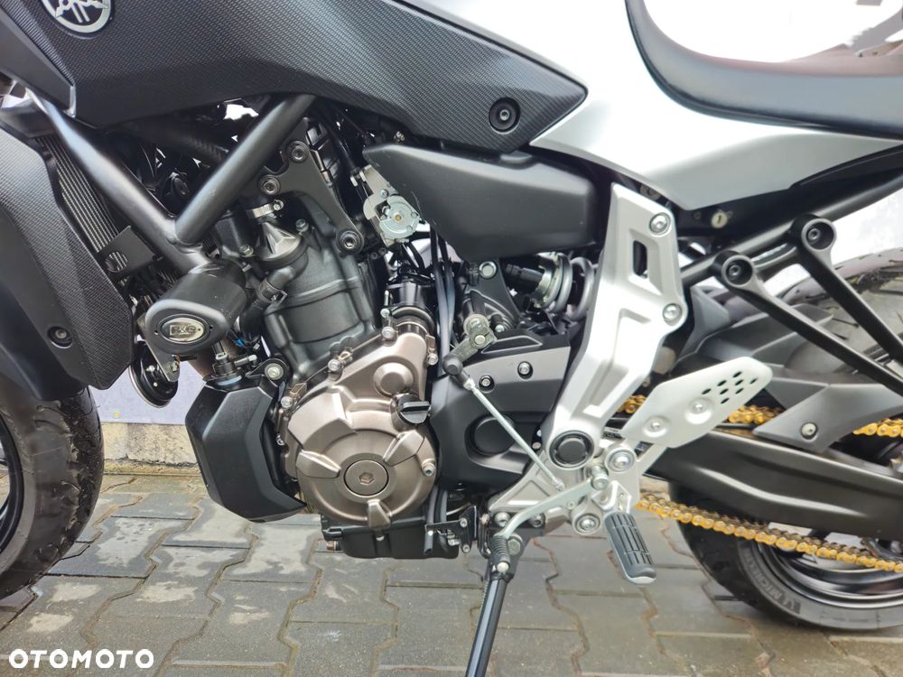 Yamaha MT - 13
