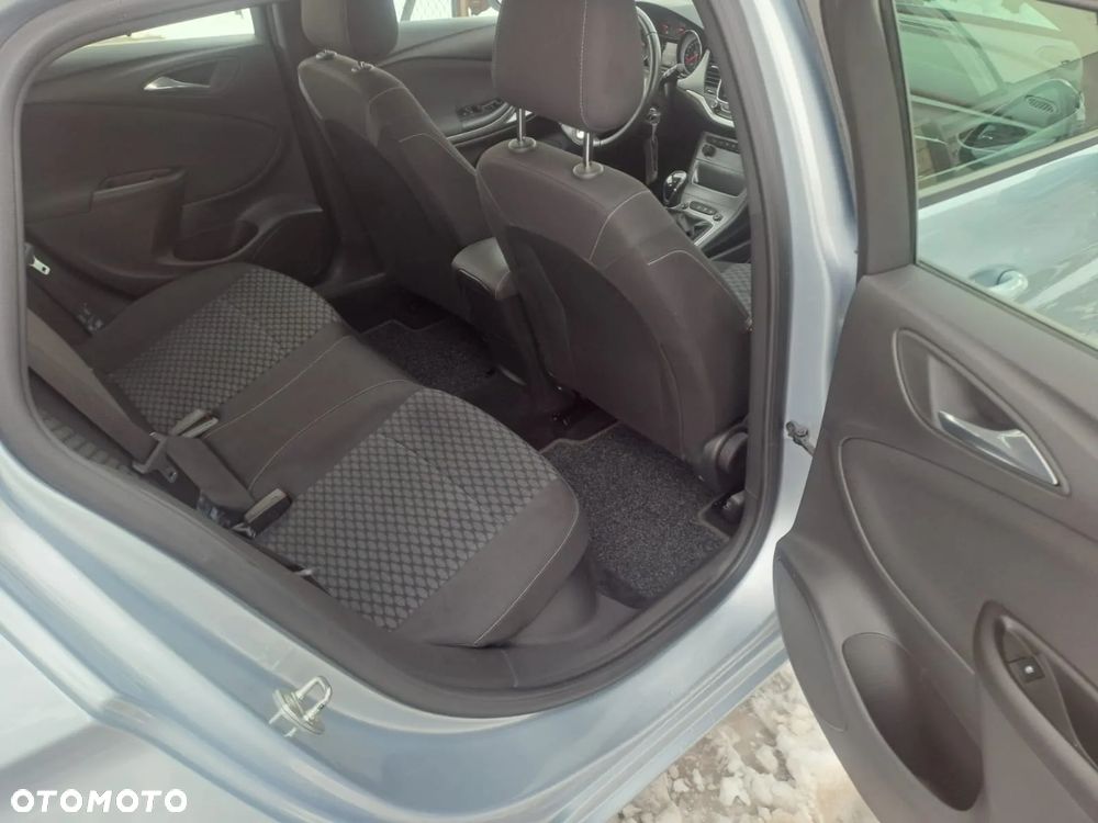 Opel Astra 1.6 D (CDTI) Selection - 12