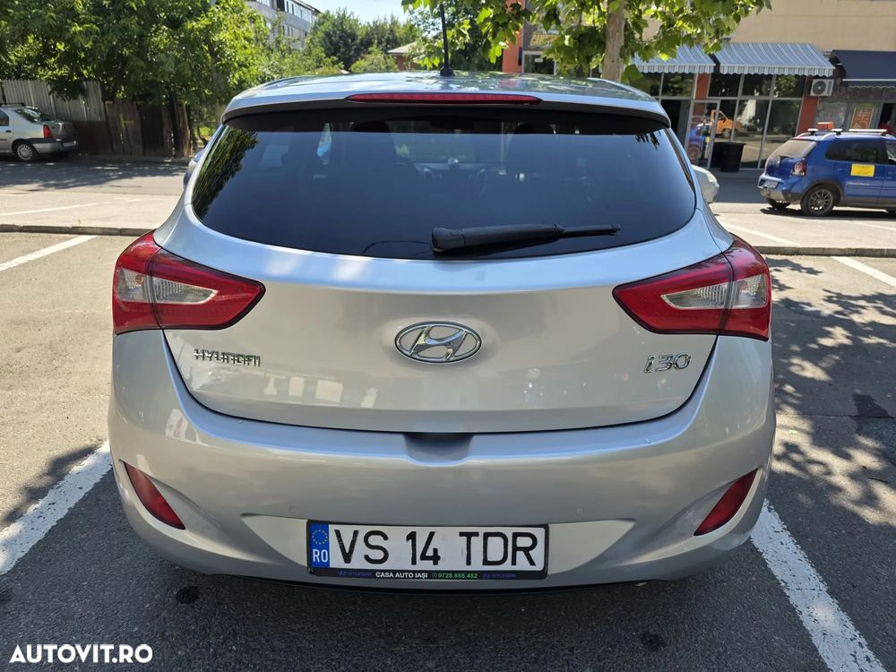 Hyundai i30 1.6 GDI Exclusive Special Edition - 12