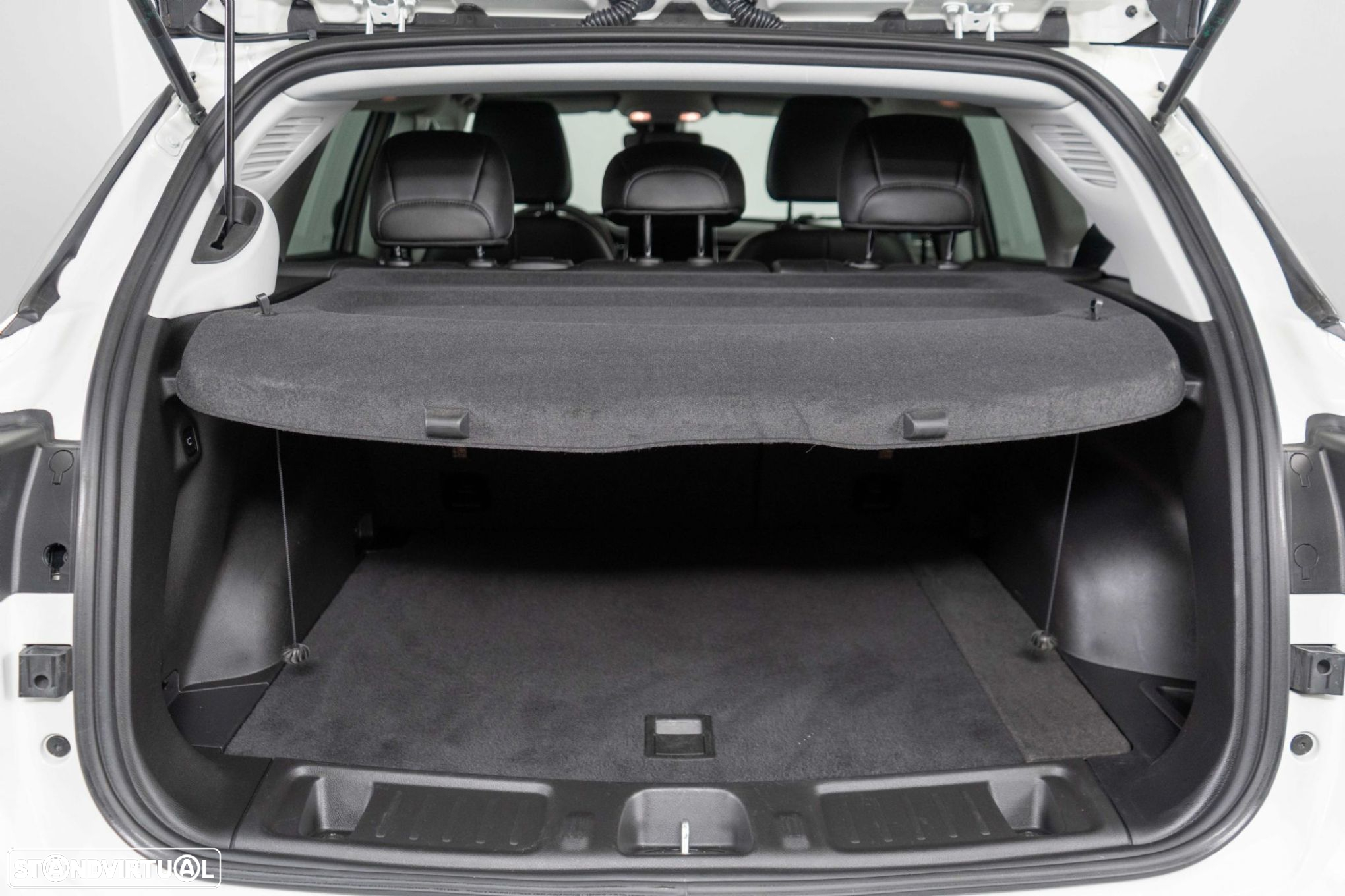 Jeep Compass 1.3 TG 4Xe Limited - 11