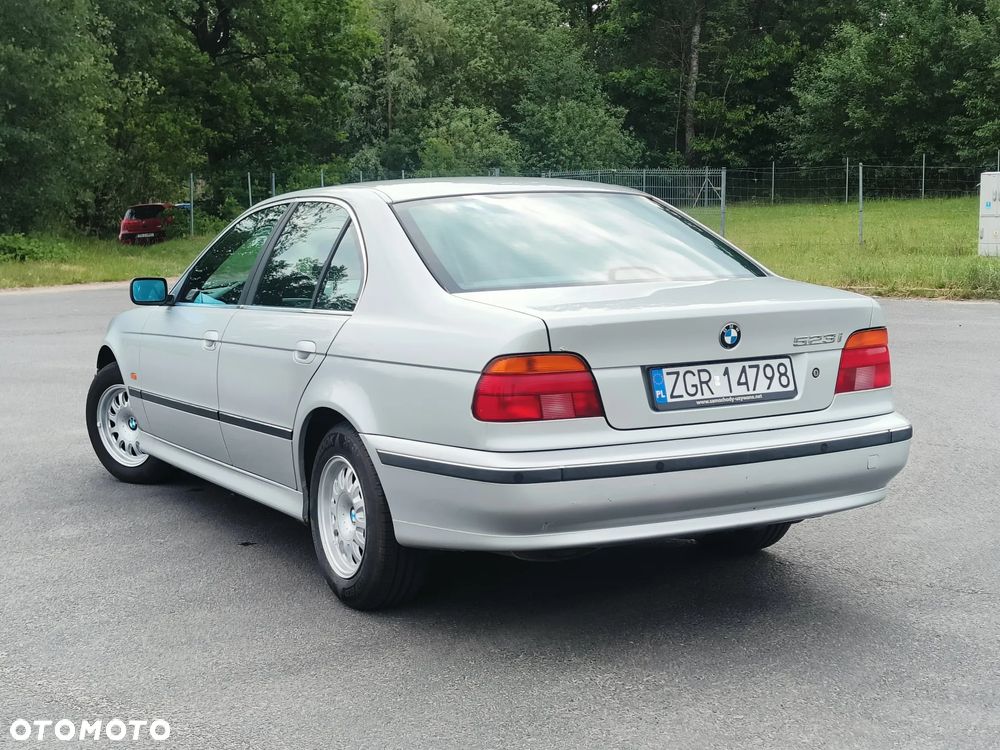 BMW Seria 5 - 4