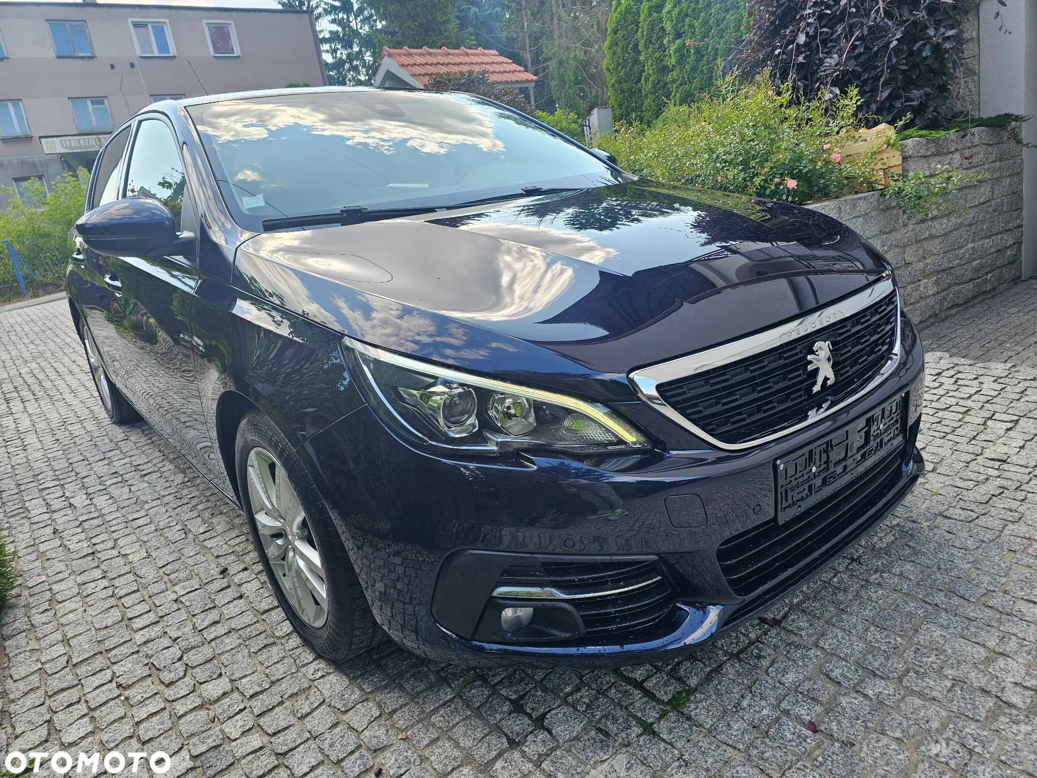 Peugeot 308 1.5 BlueHDi Allure S&S EAT8 - 4