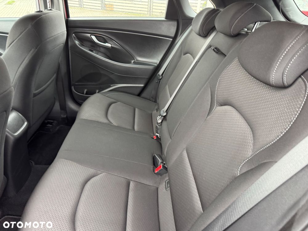 Hyundai i30 1.4 T-GDI Fastback Premium - 15