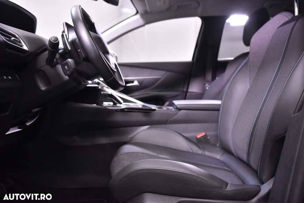 Peugeot 3008 - 20
