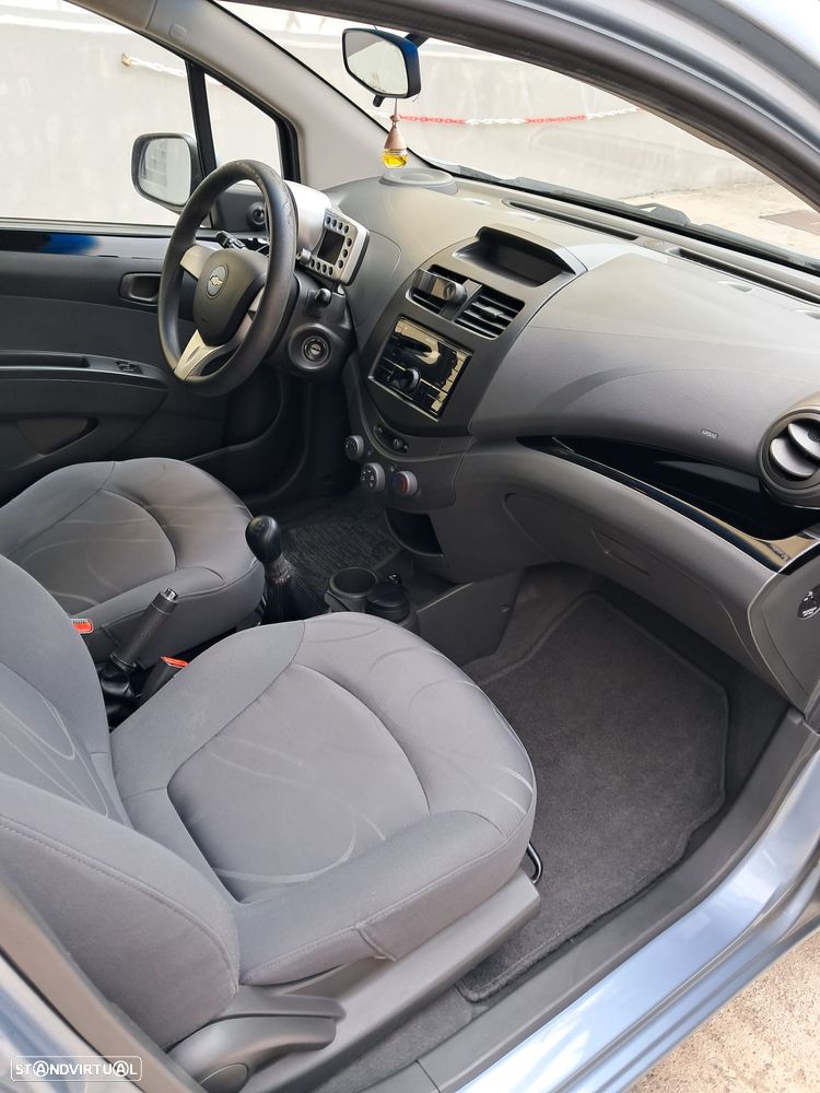 Chevrolet Spark 1.0 LS - 10