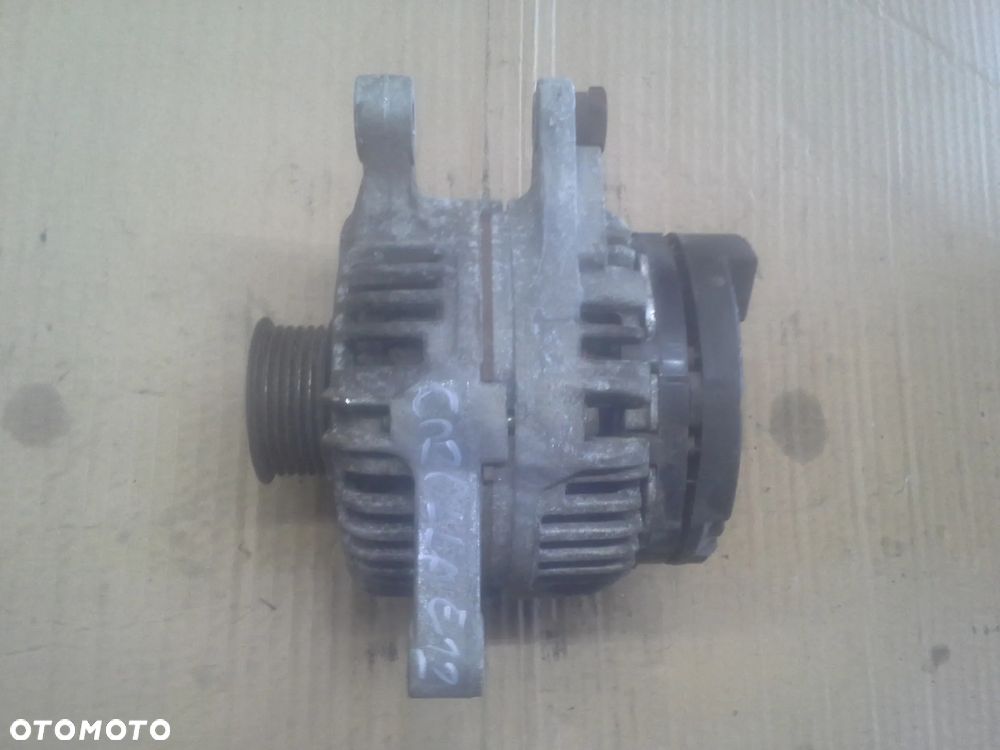 Alternator Toyota Corolla E12 1.6 0124315024 Bosch - 3