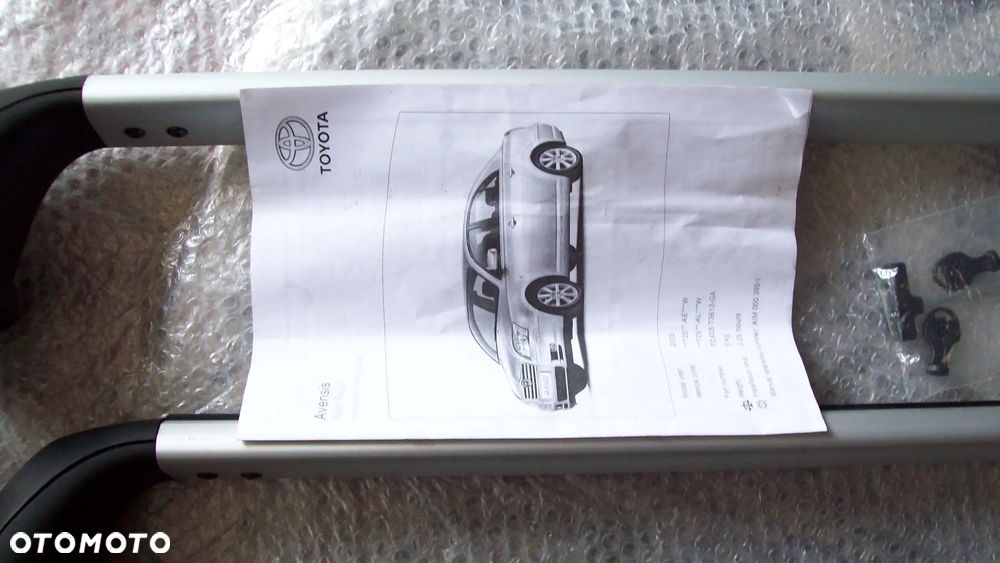 Aluminiowy bagażnik dachowy Toyota Avensis - 14