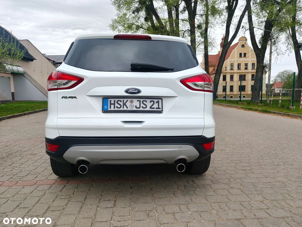 Ford Kuga - 24