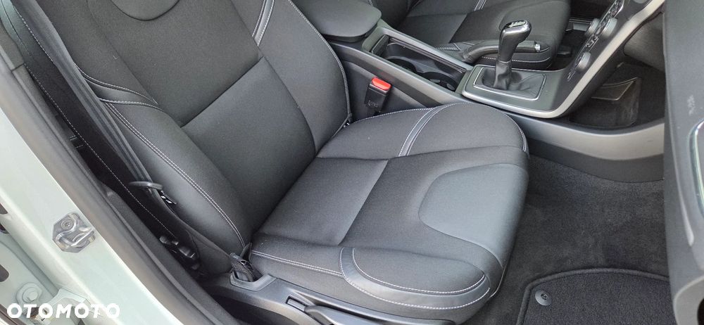 Volvo V40 - 35