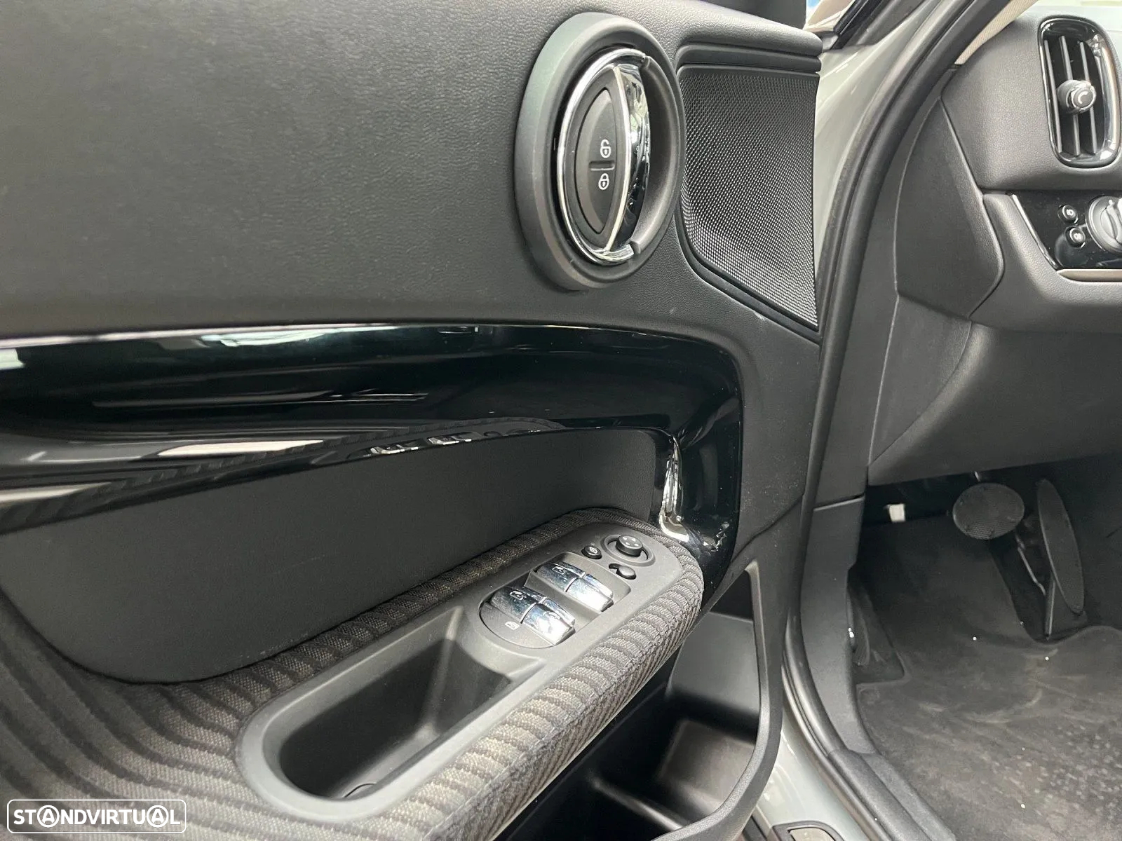 MINI Countryman One D - 13