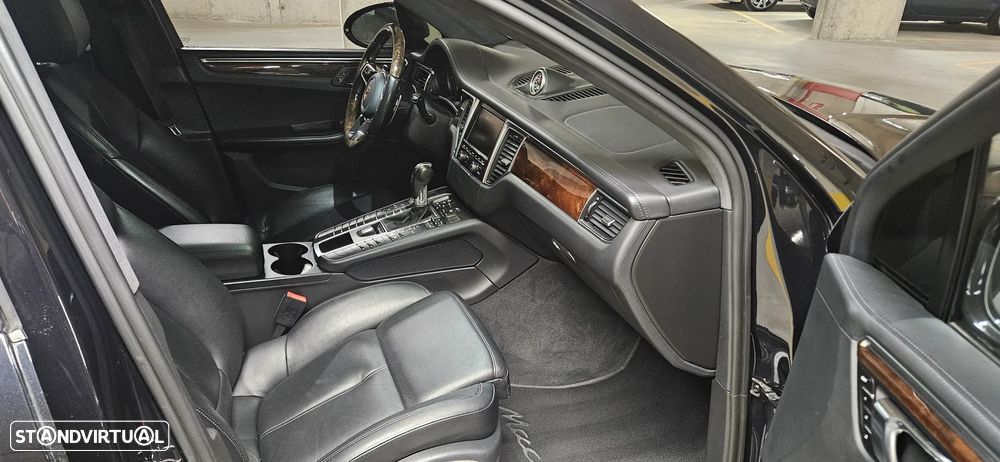 Porsche Macan Turbo PDK - 20