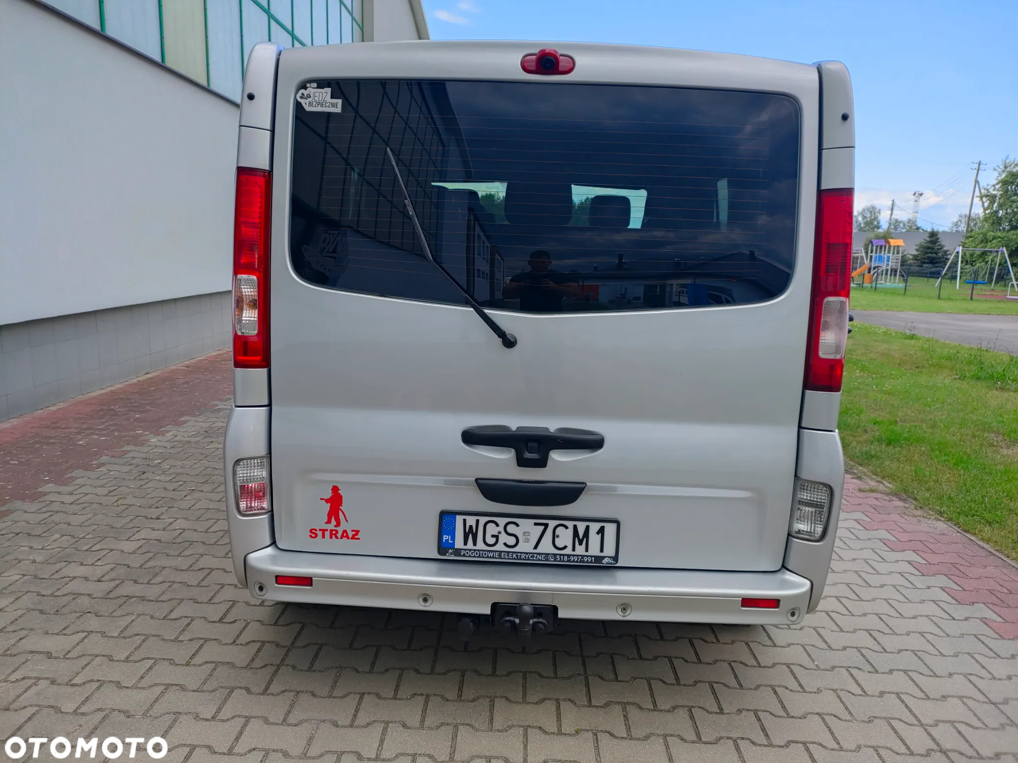 Renault Trafic 2.5 dCi 150 FAP Passenger L1H1 Privilège - 7