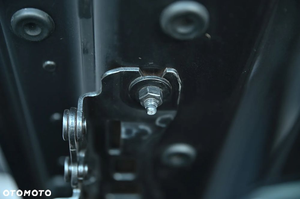 BMW Seria 3 320d Edition M Sport Shadow - 17