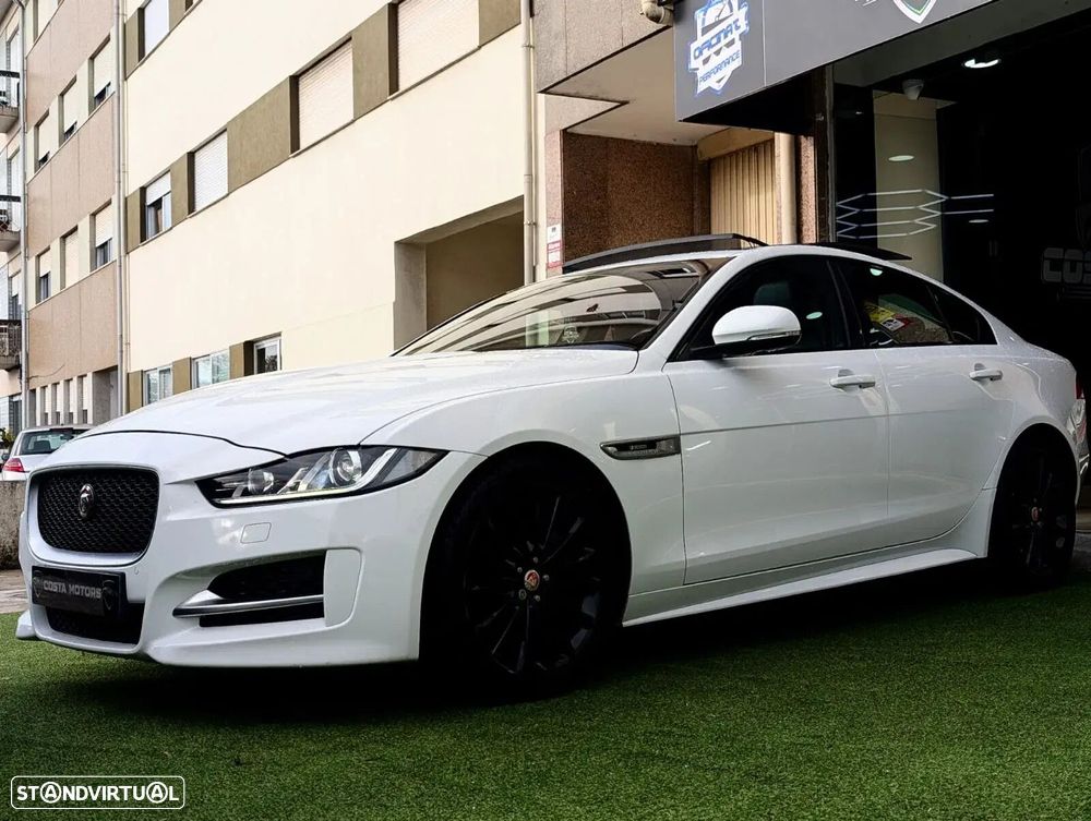 Jaguar XE - 2