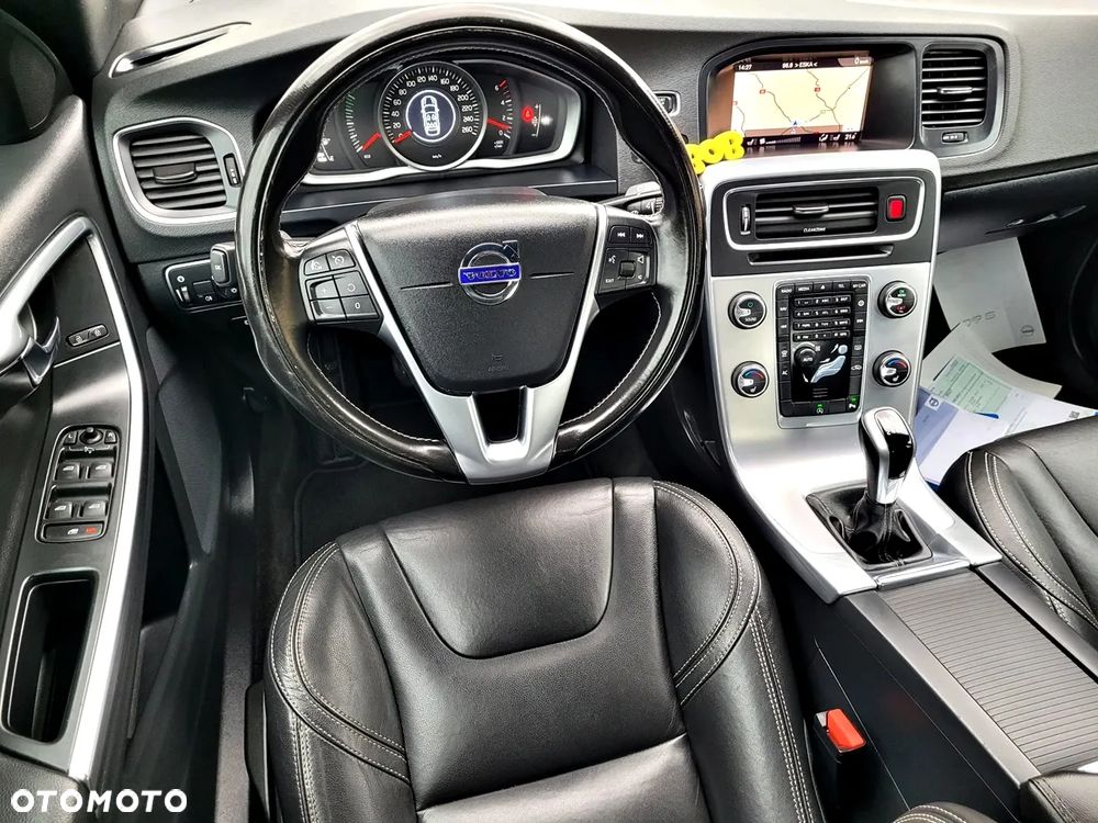 Volvo S60 D2 Kinetic - 11