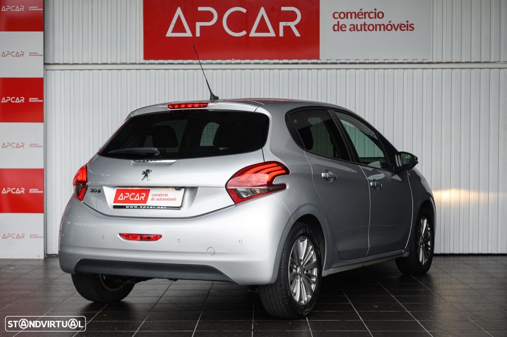 Peugeot 208 1.2 PureTech Style - 3