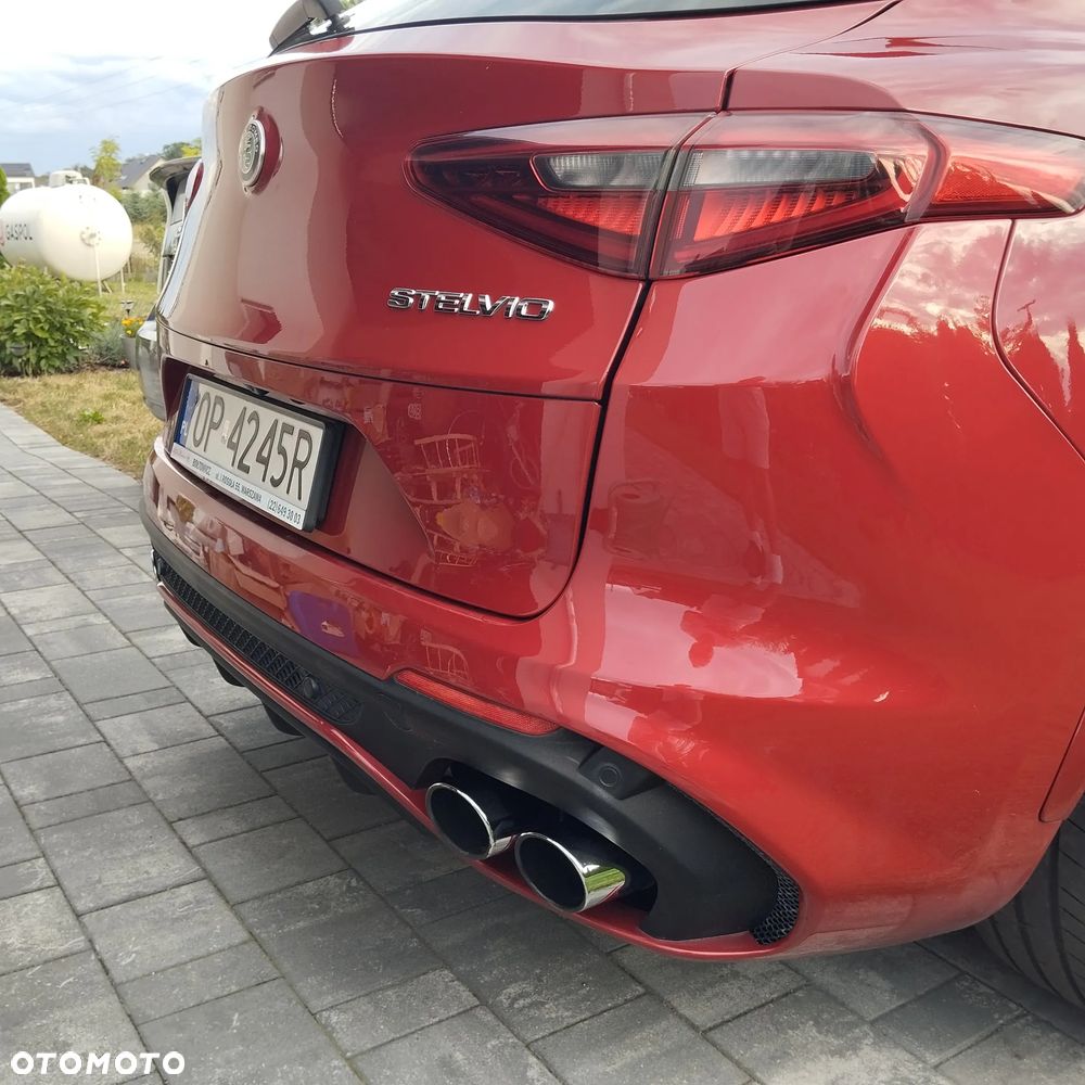 Alfa Romeo Stelvio 2.9 V6 Bi-Turbo Quadrifoglio Q4 - 15
