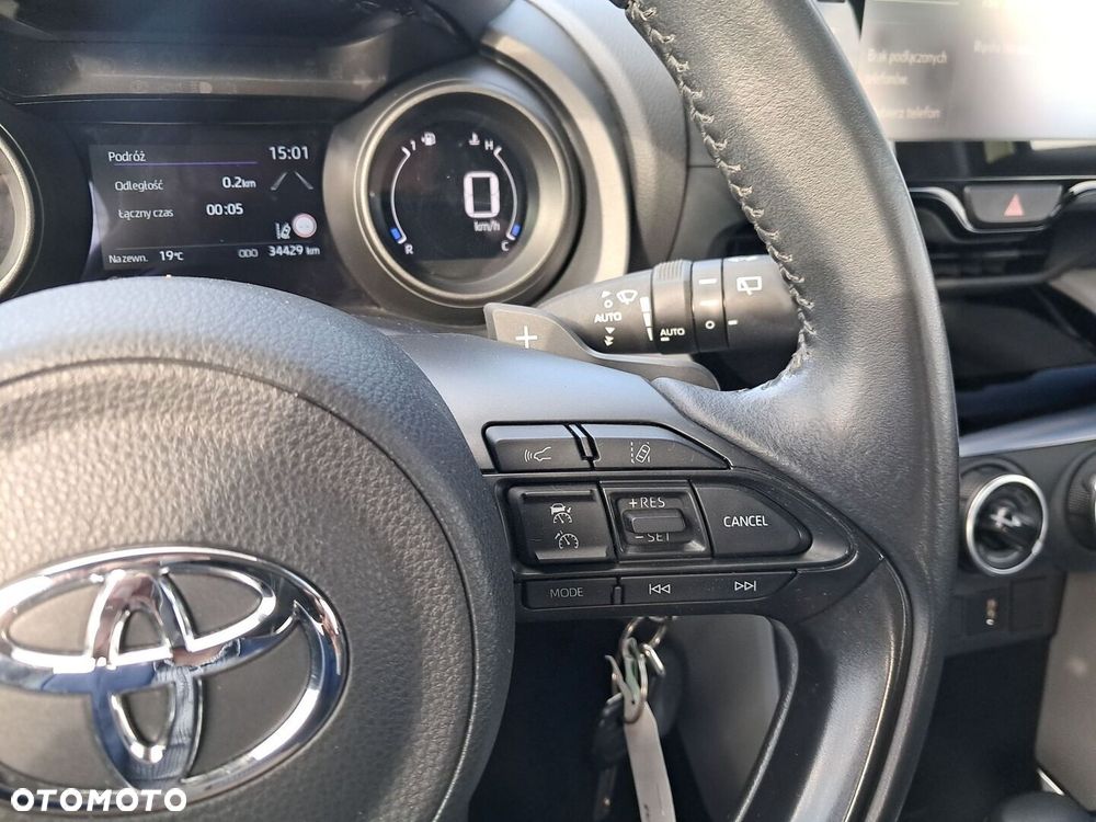Toyota Yaris Cross 1.5 Comfort CVT - 24