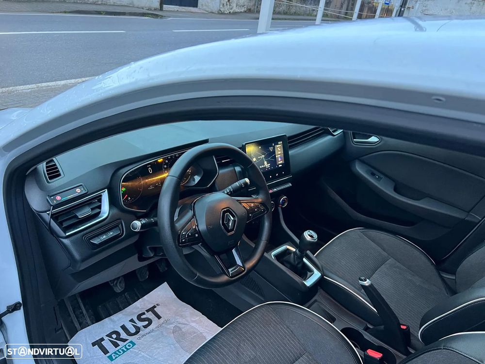 Renault Clio BLUE dCi 85 BUSINESS EDITION - 9