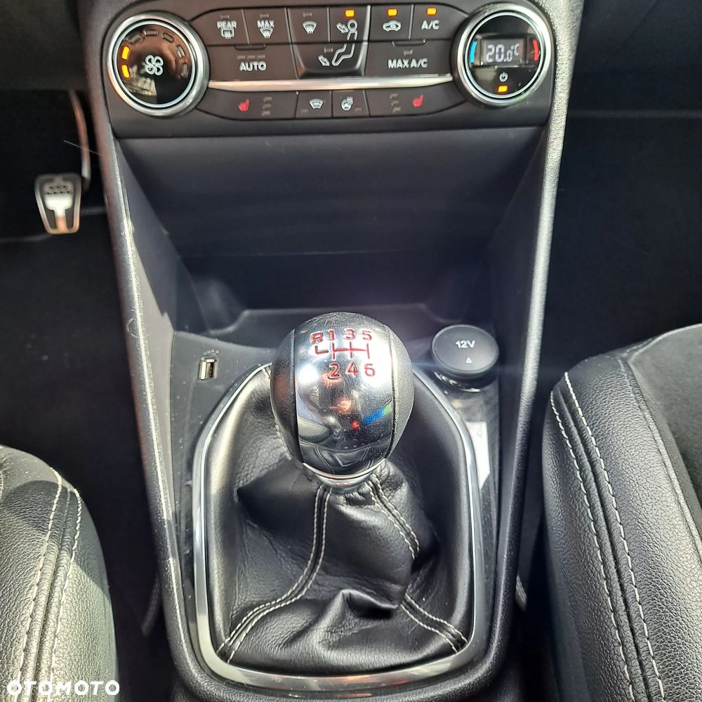 Ford Fiesta 1.5 EcoBoost S&S ST X - 29