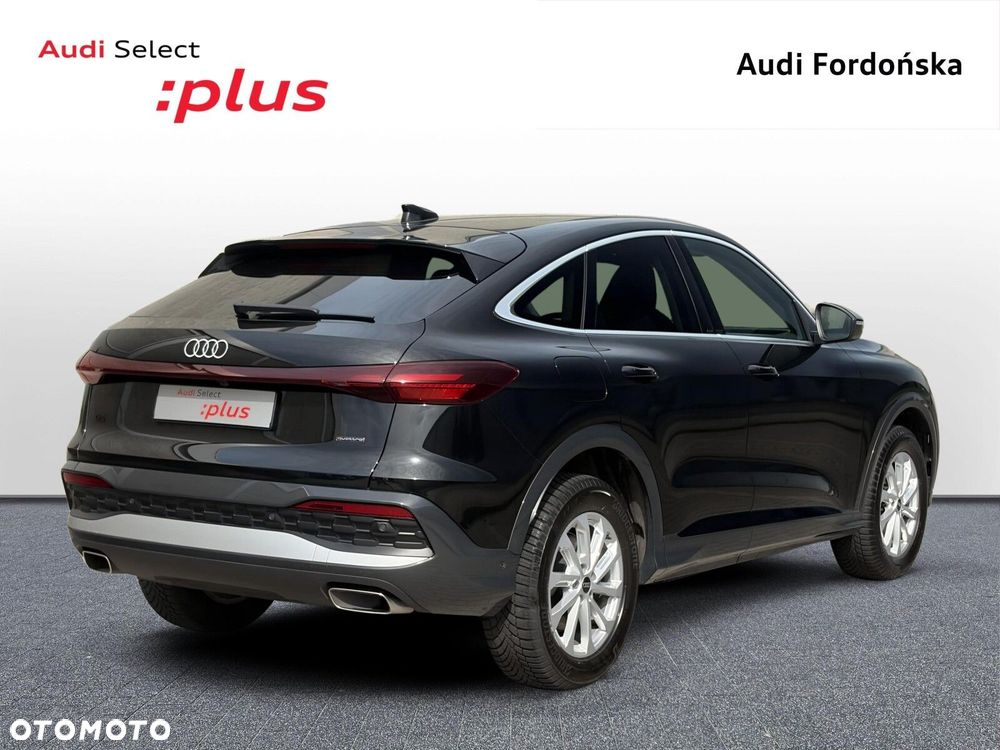 Audi Q5 Sportback - 6