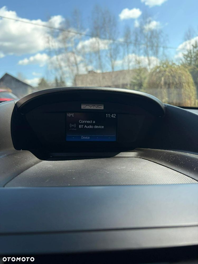 Ford Escape 1.6 EcoBoost AWD SE - 19