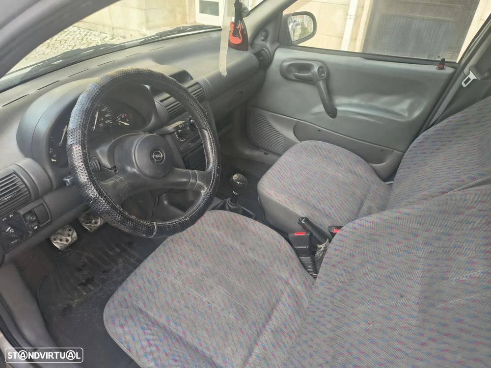 Opel Corsa 1.5 D Eco - 5