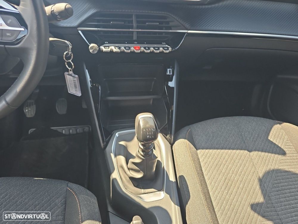 Peugeot 2008 1.2 PureTech Style - 11