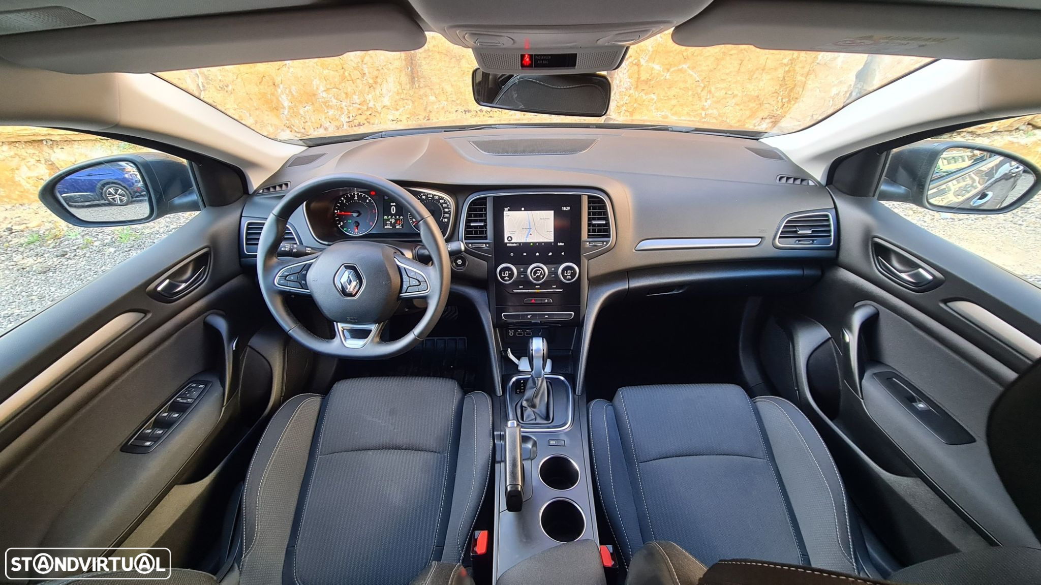 Renault Mégane 1.5 Blue dCi Intens EDC - 9