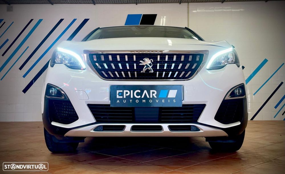 Peugeot 3008 1.2 PureTech Allure EAT6 - 42