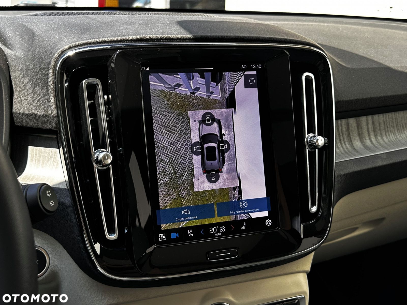 Volvo XC 40 - 27