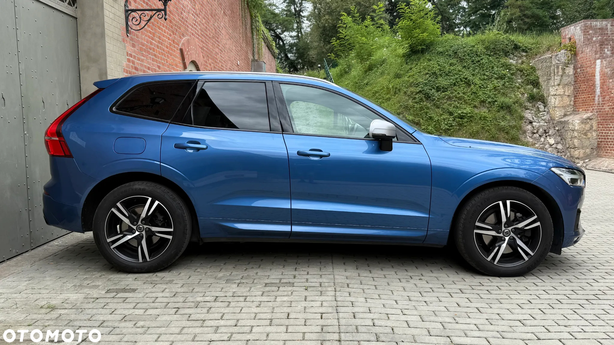 Volvo XC 60 T6 AWD R-Design - 15