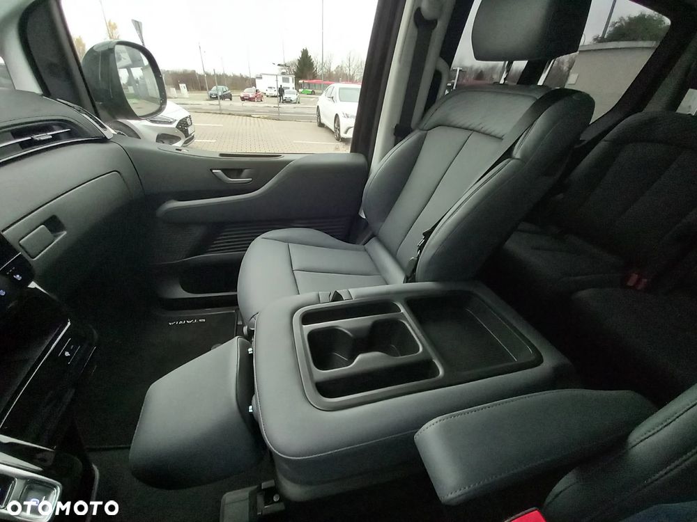 Hyundai Staria 1.6 T-GDI HEV Smart VIP - 17