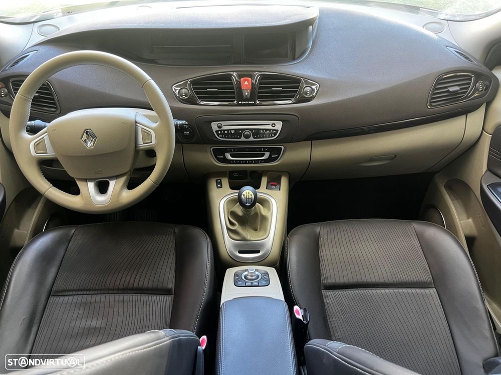 Renault Scénic 1.5 dCi Dynamique S - 20