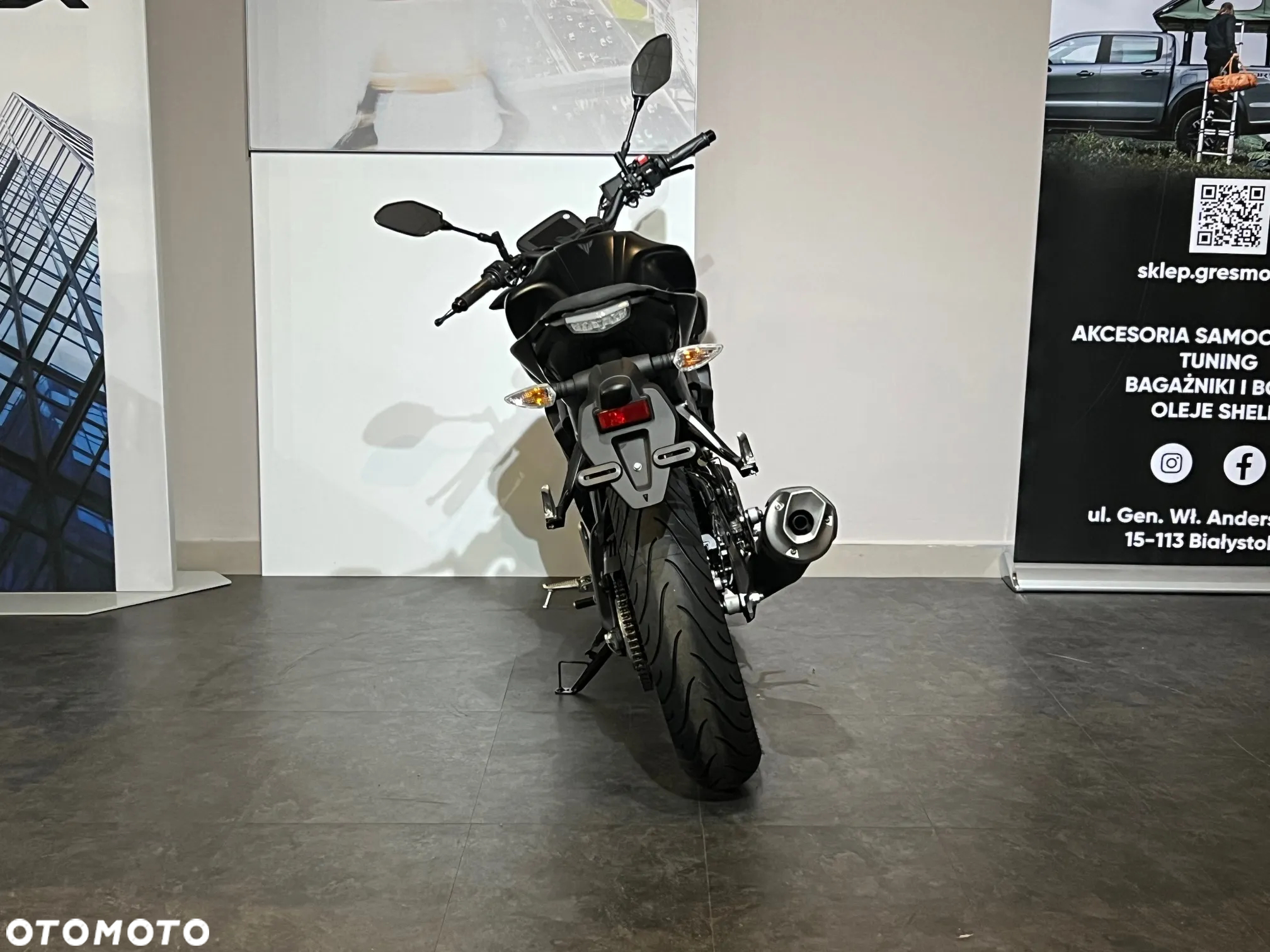 Yamaha MT - 4