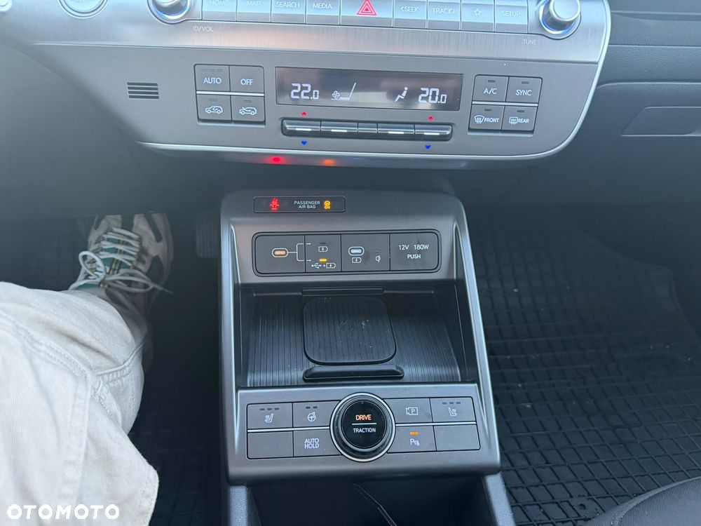 Hyundai Kona - 27
